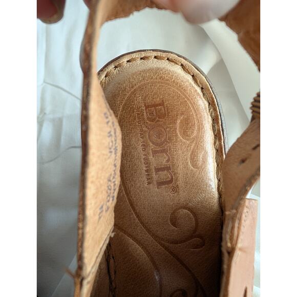 Born Brown Leather Perforated Peep Toe Slingback Wood Heel Platform Sandals - Picture 7 of 8